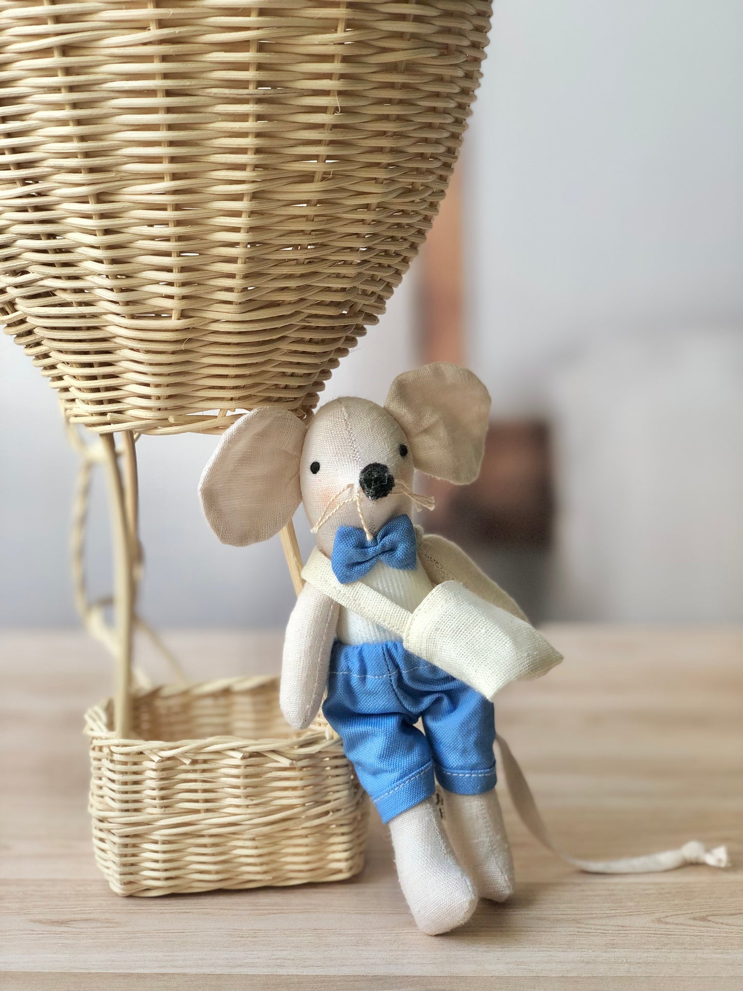 Globo aerostático de mimbre