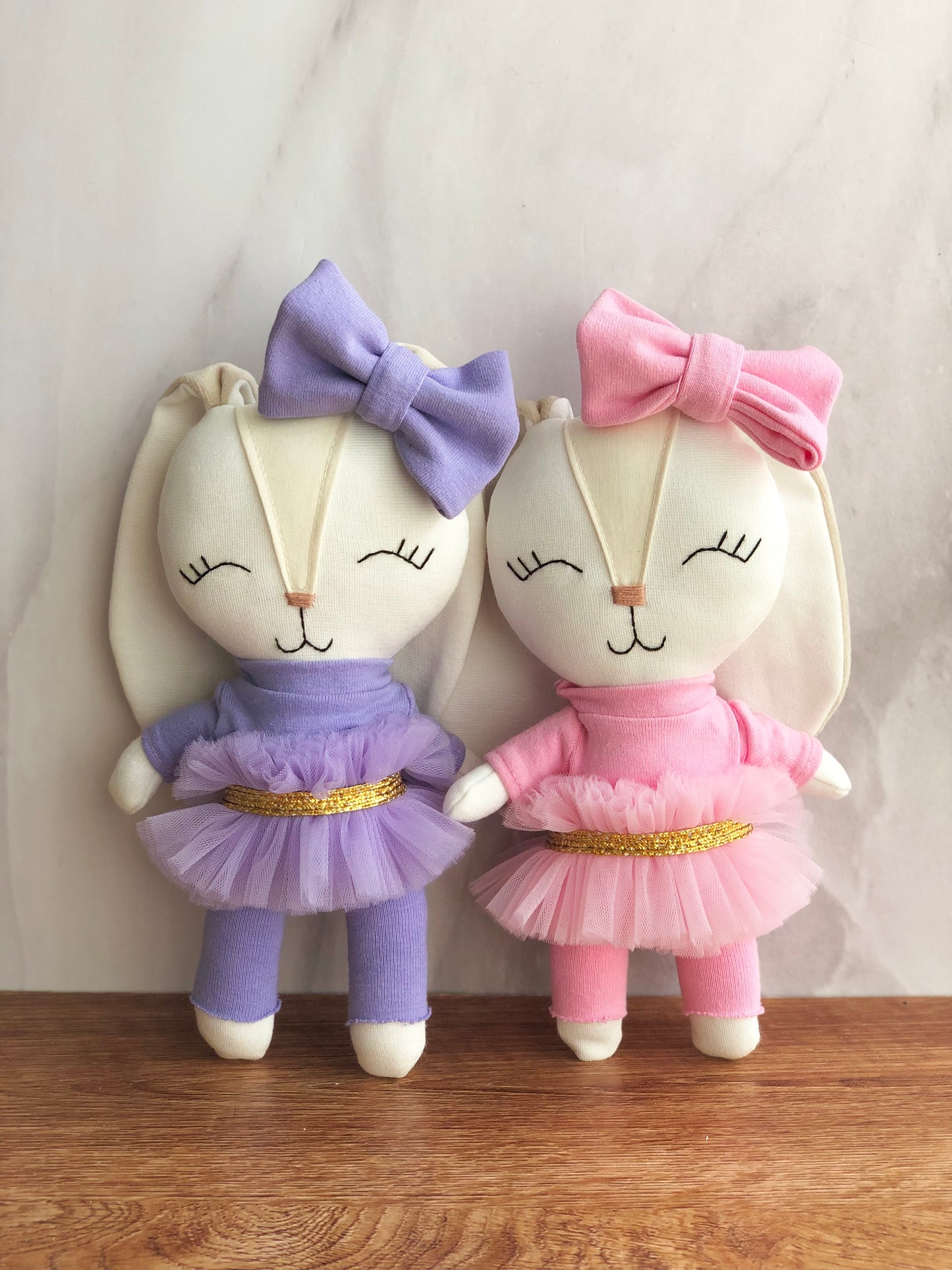 Minono bailarina con tutu morada