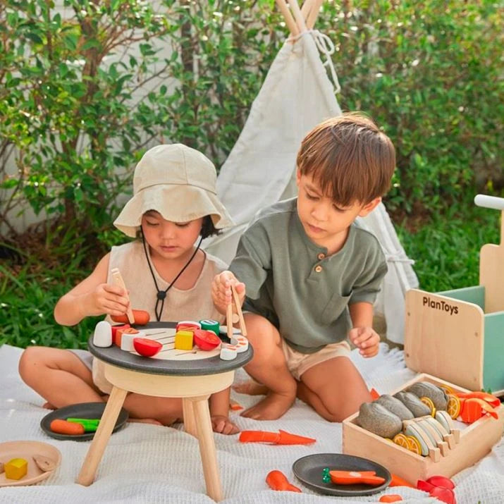 Plantoys