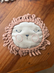 Cojin de semillas León rosa palo