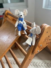 Ratoncito de los dientes en tonos azul