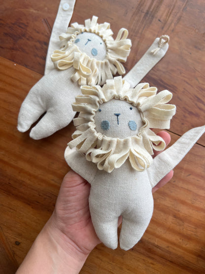 Par de cortineros en forma de León