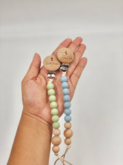 Par de portachupones ( Diferentes colores)