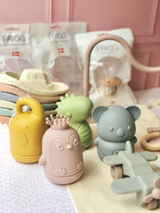 Juguetes para agua baño hechos de silicón (Dino, elefante, koala, Pingüino)