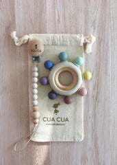 Gift bag de portachupon arena+ mordedera arcoiris