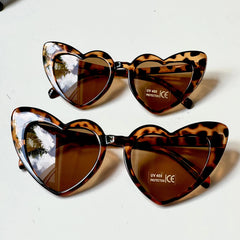 Lentes de sol modelo corazón para bebés/toddler (Varios colores)