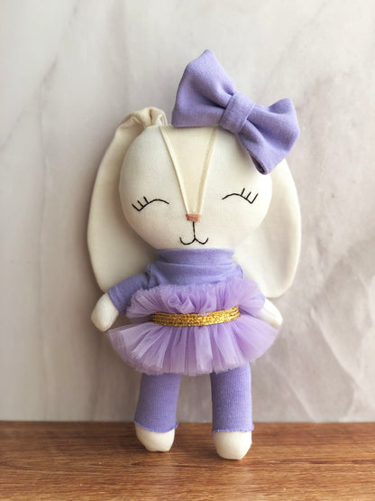 Minono bailarina con tutu morada