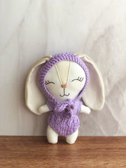 Minono sonaja de crochet morada