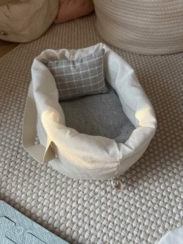 Bambineto beige chico (incluye almohada y cobijita)