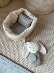 Bambineto beige chico (incluye almohada y cobijita)