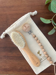 Gift bag de cepillo y portachupon de madera