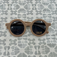 Lentes de sol tradicionales con protección UV para bebé y toddler (Varios colores)