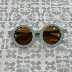 Lentes de sol tradicionales con protección UV para bebé y toddler (Varios colores)